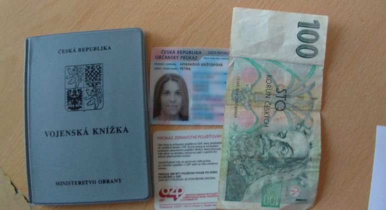 Ustrojení